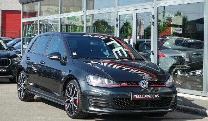 VOLKSWAGEN GOLF VII 2.0 GTI PERFORMANCE DSG6 230CH 5 PORTES complet