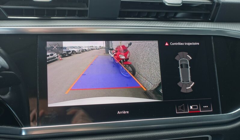 AUDI Q3 35 TDI 150 CH S-TRONIC complet