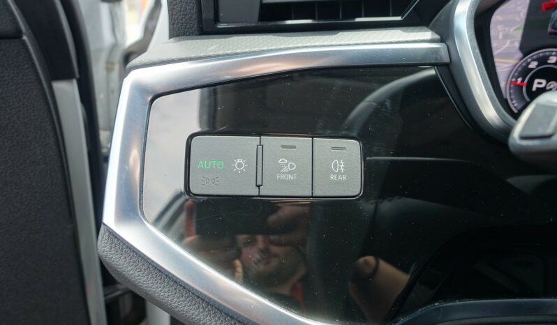 AUDI Q3 35 TDI 150 CH S-TRONIC complet