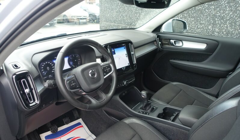 VOLVO XC 40 D3 2.0L 150CH MOMENTUM complet
