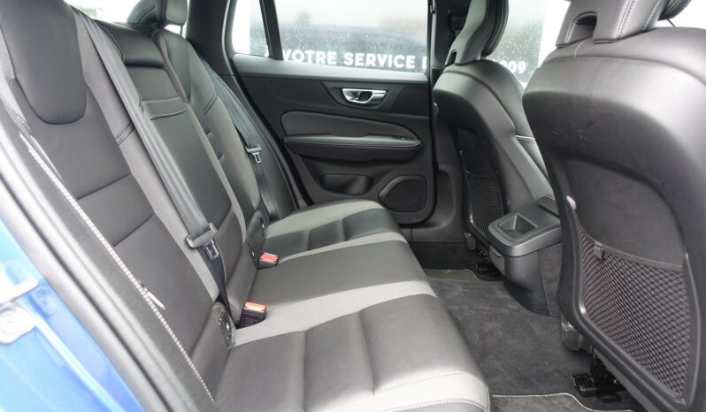 VOLVO V 60 D3 2.0 L 150CH R-DESIGN complet