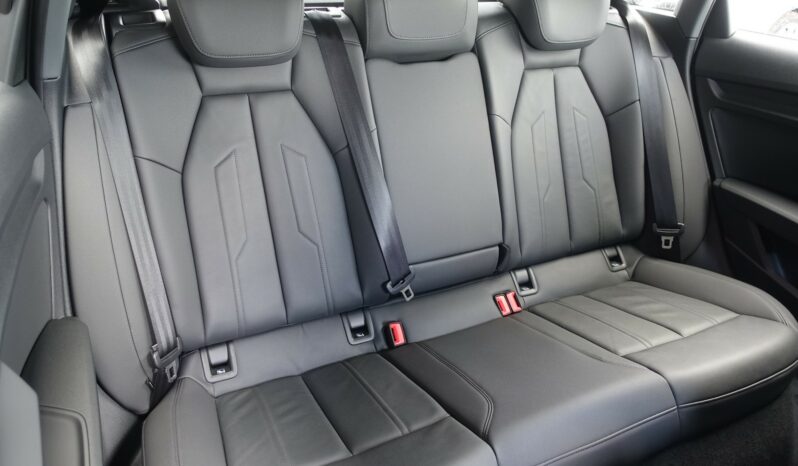 AUDI A3 SPORTBACK 45 COMPETITION TFSI E TRON S-TRONIC 245 CH HYBRIDE RECHARGEABLE S-LINE complet