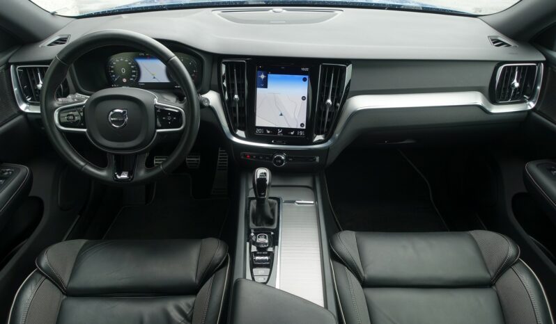 VOLVO V 60 D3 2.0 L 150CH R-DESIGN complet