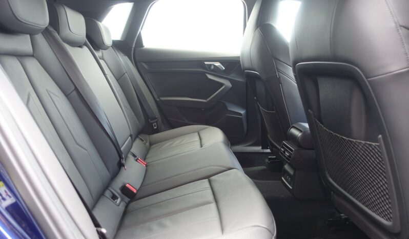 AUDI A3 SPORTBACK 45 COMPETITION TFSI E TRON S-TRONIC 245 CH HYBRIDE RECHARGEABLE S-LINE complet