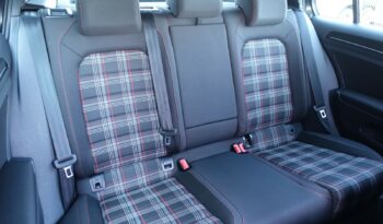 VOLKSWAGEN GOLF VII 2.0 GTI PERFORMANCE DSG6 230CH 5 PORTES complet