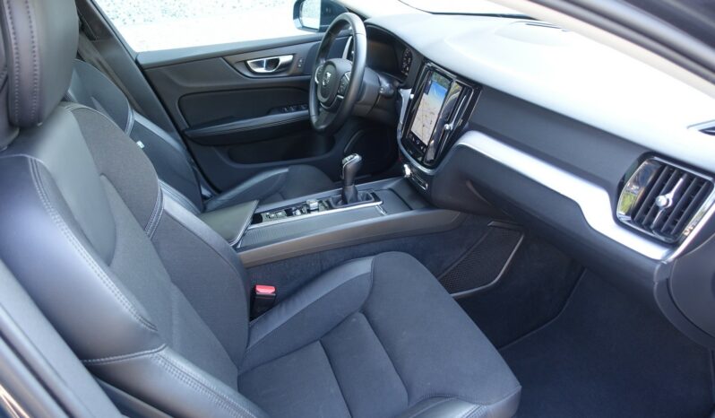 VOLVO V 60 D3 2.0 L 150CH MOMENTUM complet