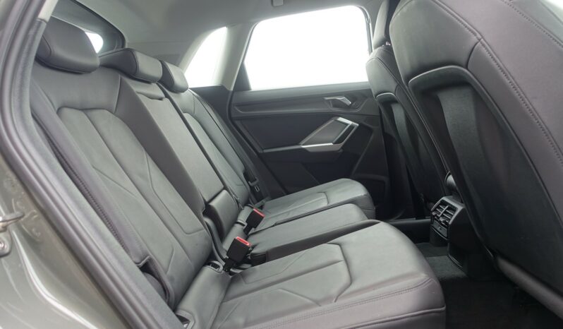 NOUVEAU AUDI Q3 35 TDI 150 CH S-TRONIC ( IDEM DESIGN LUXE ) complet