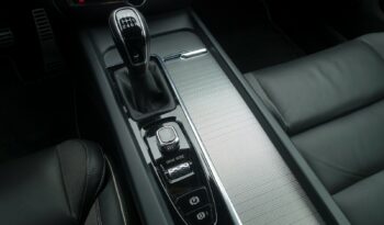 VOLVO V 60 D3 2.0 L 150CH R-DESIGN complet
