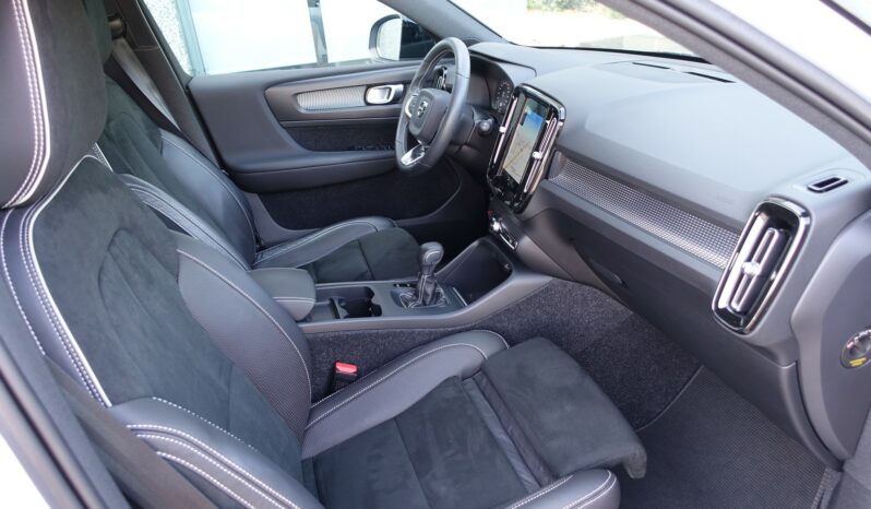 VOLVO XC 40 D3 2.0 L 150CH R-DESIGN complet