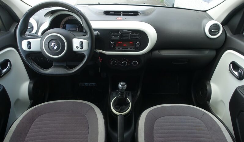 RENAULT TWINGO 0.9 TCE 90 CV 5 PORTES ( Essence + Ethanol ) ENERGY INTEN complet