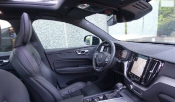 VOLVO XC 60 D4 2.0L GEARTRONIC 163CH R-DESIGN complet