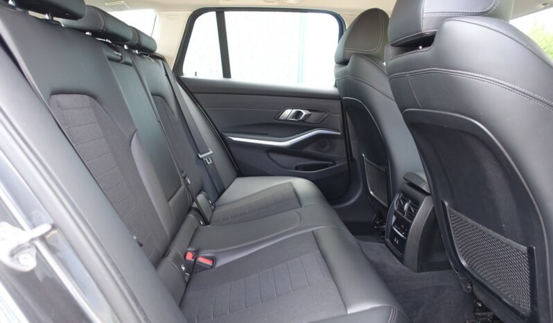 BMW 318 DA TOURING DKG SERIE 3 BVA complet
