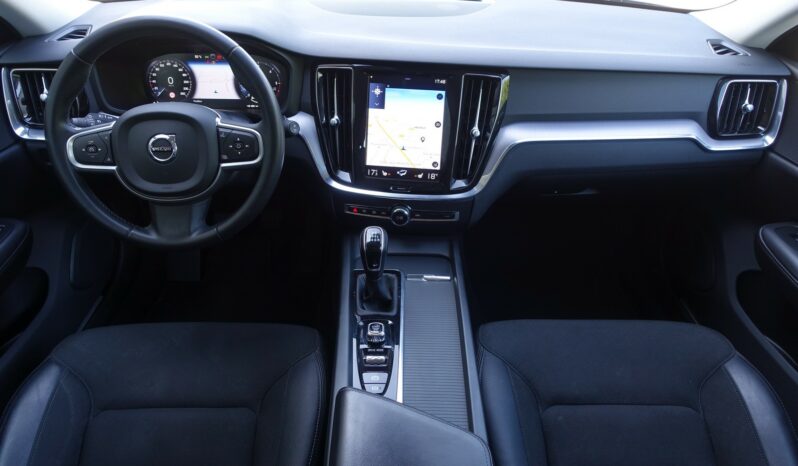 VOLVO V 60 D3 2.0 L 150CH MOMENTUM complet
