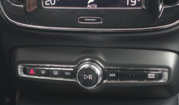 VOLVO XC 40 D3 2.0 L GEARTRONIC 150CH MOMENTUM complet