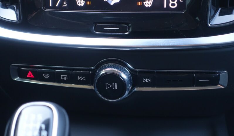 VOLVO V 60 D3 2.0 L 150CH MOMENTUM complet