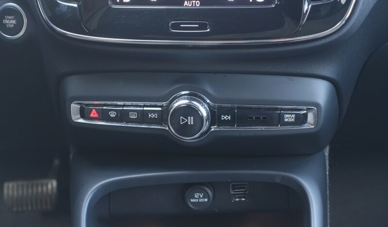 VOLVO XC 40 D3 2.0 L GEARTRONIC 150CH INSCRIPTION complet