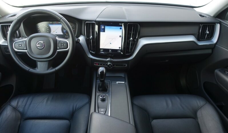 VOLVO XC 60 D3 2.0 L 150CH MOMENTUM complet