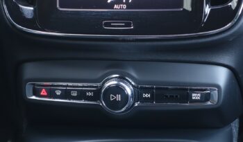 VOLVO XC 40 D3 2.0 L 150CH R-DESIGN complet