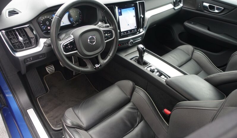 VOLVO V 60 D3 2.0 L 150CH R-DESIGN complet