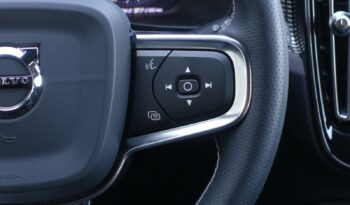 VOLVO XC 40 D3 2.0 L 150CH R-DESIGN complet