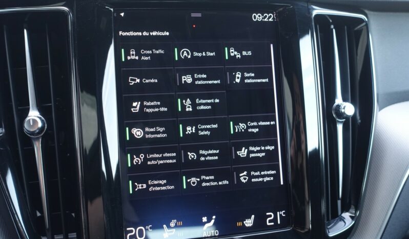 VOLVO XC 60 D4 2.0L GEARTRONIC 163CH R-DESIGN complet