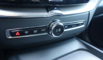 VOLVO XC 60 D4 2.0L GEARTRONIC 163CH R-DESIGN complet