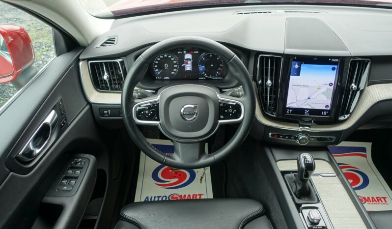 VOLVO XC 60 D3 2.0 L 150CH INSCRIPTION complet