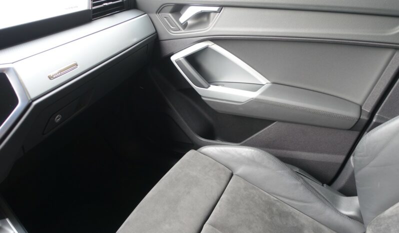 AUDI Q3 SPORTBACK 35 TDI 150 CH S-TRONIC S-LINE complet