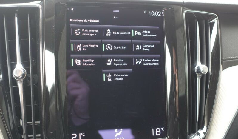 VOLVO XC 60 D3 2.0 L 150CH INSCRIPTION complet
