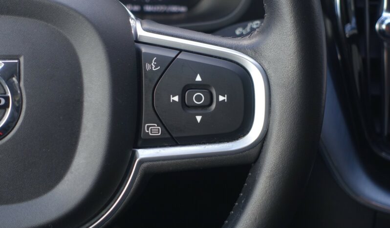 VOLVO XC 60 D3 2.0 L 150CH MOMENTUM complet