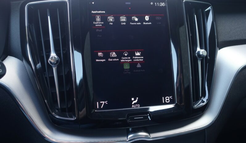 VOLVO XC 60 T8 4WD HYBRIDE RECHARGEABLE GEARTRONIC 390 CH  R-DESIGN complet