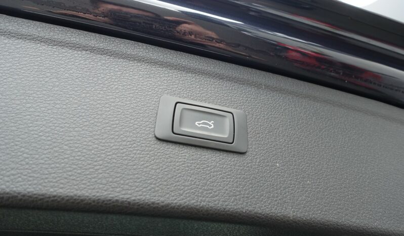 AUDI Q5 35 TDI 163 CH S-TRONIC MHEV SPORT complet