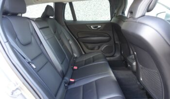 VOLVO V 60 D3 2.0 L GEARTRONIC 150CH MOMENTUM complet