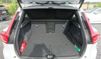VOLVO XC 40 D3 2.0L 150CH MOMENTUM complet