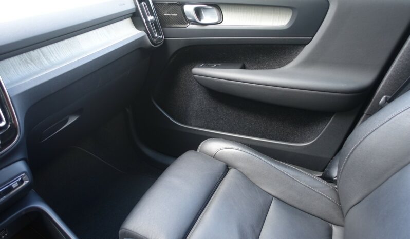 VOLVO XC 40 D3 2.0 L GEARTRONIC 150CH INSCRIPTION complet