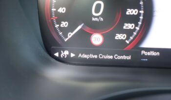 VOLVO XC 60 D4 2.0L GEARTRONIC 163CH R-DESIGN complet