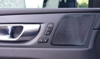 VOLVO XC 60 D4 2.0L GEARTRONIC 163CH R-DESIGN complet