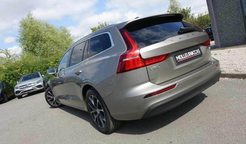 VOLVO V 60 D3 2.0 L GEARTRONIC 150CH MOMENTUM complet