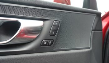 VOLVO XC 60 D3 2.0 L 150CH INSCRIPTION complet