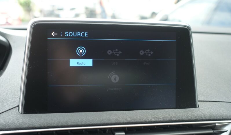 PEUGEOT 3008 1.5 L BLUEHDI 130 CH EAT 8 ALLURE complet