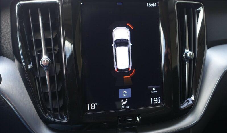 VOLVO XC 60 D3 2.0 L 150CH MOMENTUM complet