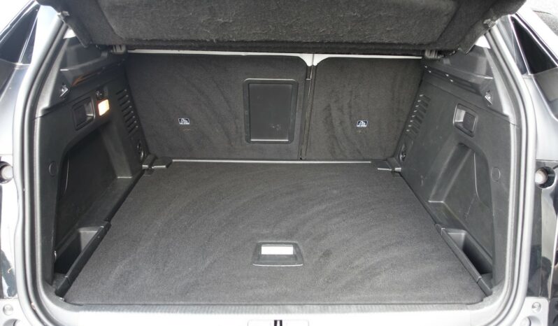 PEUGEOT 3008 1.5 L BLUEHDI 130 CH EAT 8 ALLURE complet