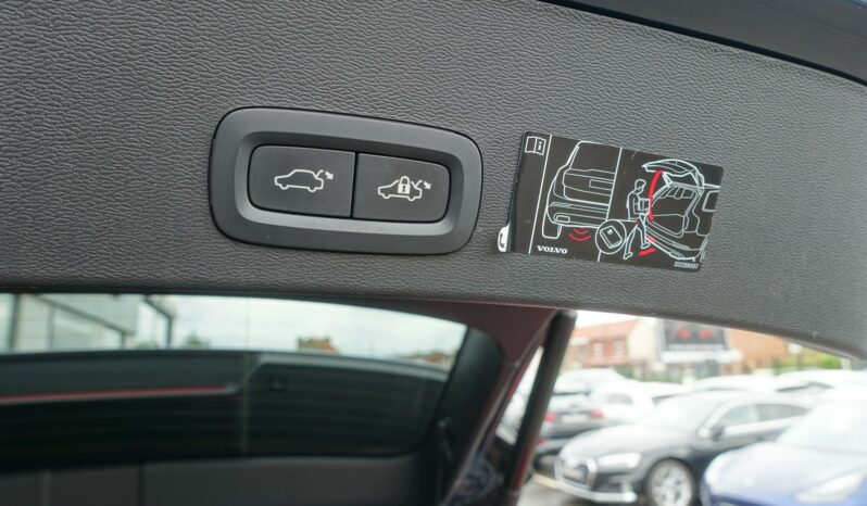 VOLVO XC 40 D3 2.0 L GEARTRONIC 150CH MOMENTUM complet