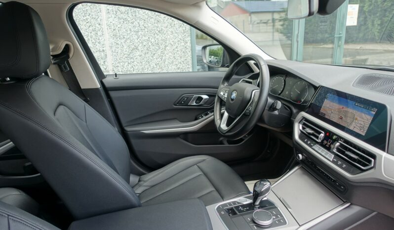 BMW 318 DA TOURING DKG 136 CH BVA complet
