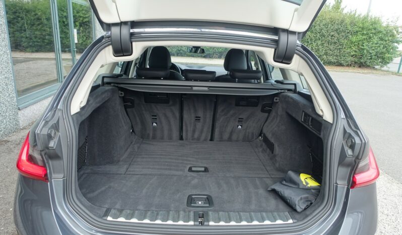 BMW 318 DA TOURING DKG 136 CH BVA complet