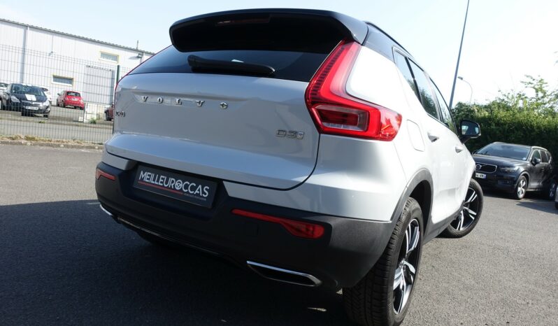 VOLVO XC 40 D3 2.0 L 150CH R-DESIGN complet