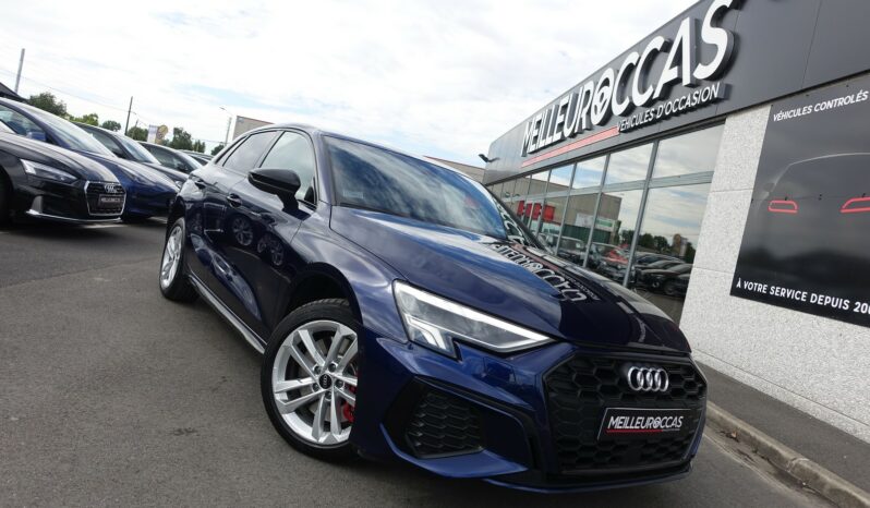AUDI A3 SPORTBACK 45 COMPETITION TFSI E TRON S-TRONIC 245 CH HYBRIDE RECHARGEABLE S-LINE complet