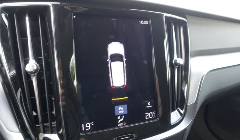 VOLVO V 60 D4 2.0 L 190CH complet