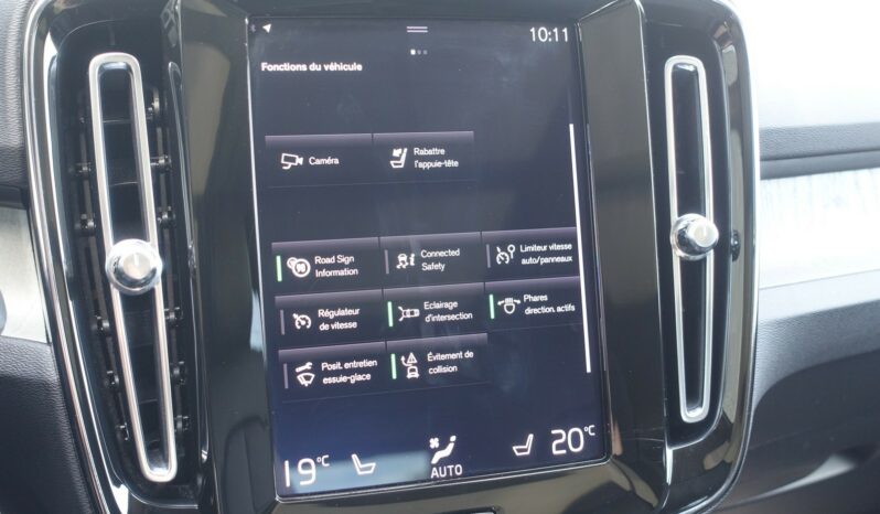 VOLVO XC 40 D4 2.0 L GEARTRONIC 190CH AWD INSCRIPTION complet