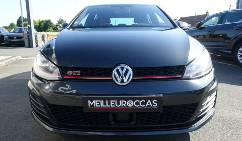 VOLKSWAGEN GOLF VII 2.0 GTI PERFORMANCE DSG6 230CH 5 PORTES complet